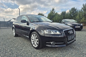 1,4 125 KM Xenon Led Navi PDC